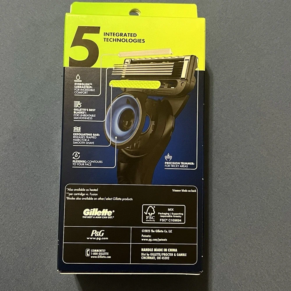 Gillette Labs Official Cowboys Licensed Razor for Men